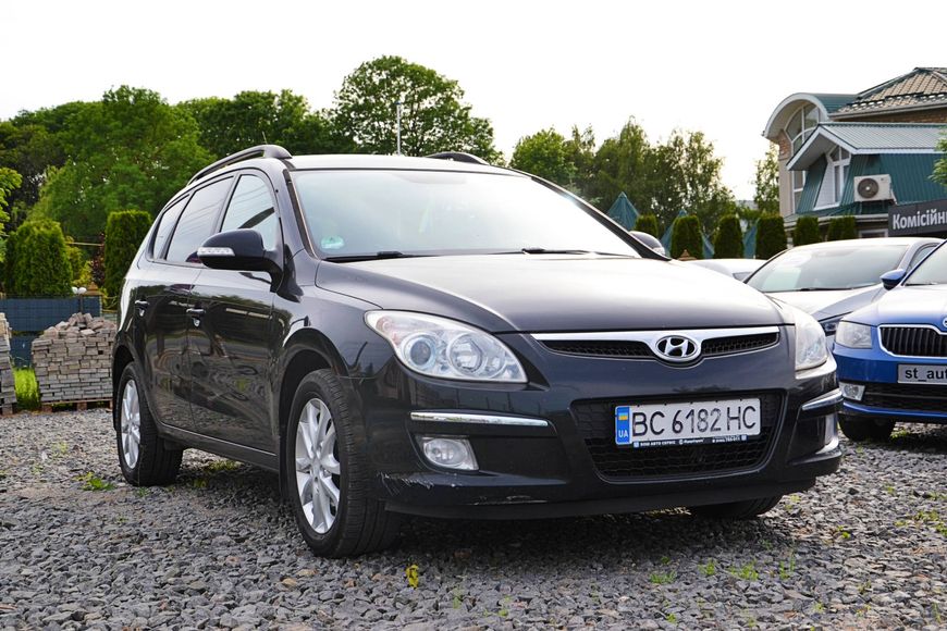 Hyundai i30 Wagon  KMHDC81UP8U006812 фото