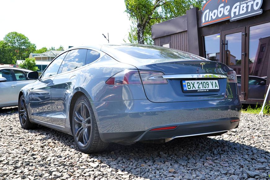 Tesla Model S  5YJSA3H1XEFP44539 фото